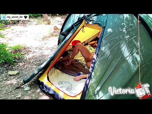 ❤️ Op kamera verfilm Passievolle ruk vreemdeling in 'n tent ❤️❌ Seks by porn af.xinwen1288.top
